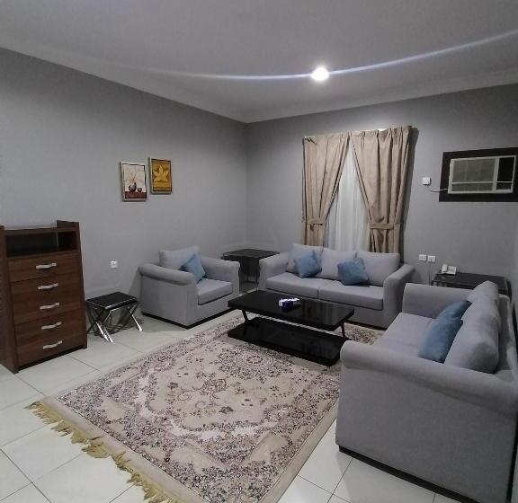 آپارتمان 2 خوابه, المواسم الأربعة للوحدات السكنية