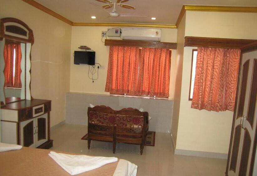 חדר דלוקס, Kedareswar B&b