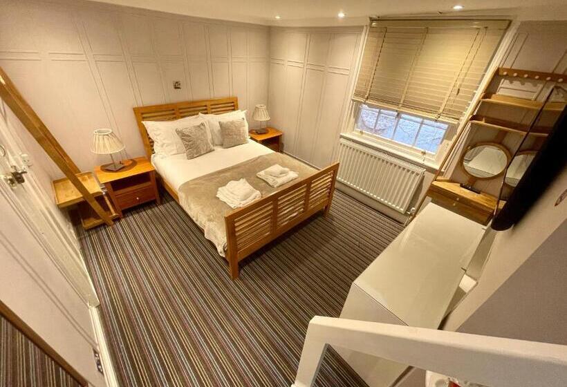 Номер Стандарт, X Hotel Brunswick Square
