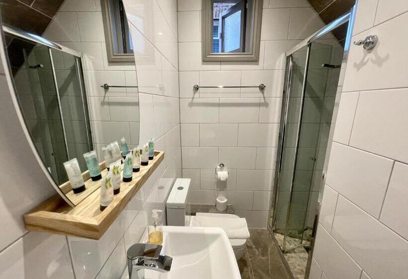 Номер Стандарт, X Hotel Brunswick Square