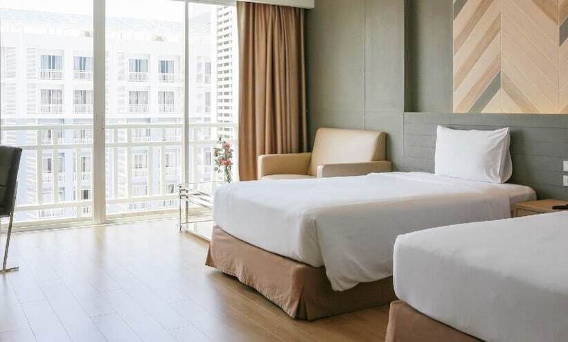 اتاق لوکس, Golden City Rayong