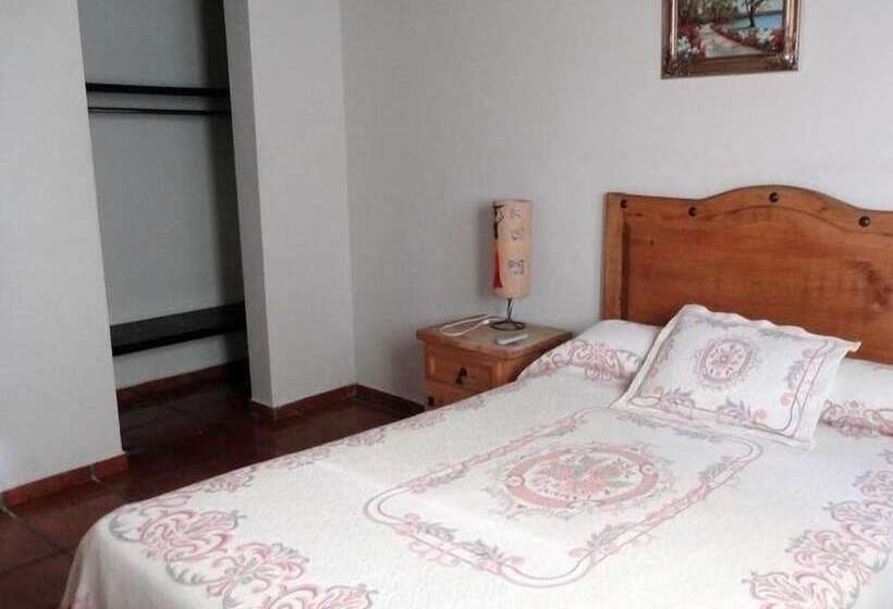 标准间, Hostal Menavi