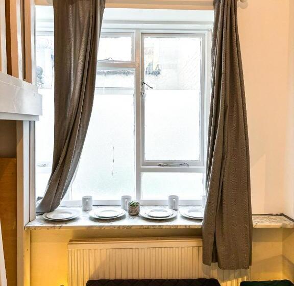 Семейное Студио, X Hotel Brunswick Square