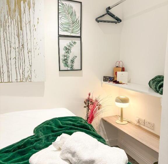 Апартаменты 2 Спальни, X Hotel Brunswick Square