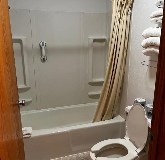 Номер Стандарт, Furnas County Lodging