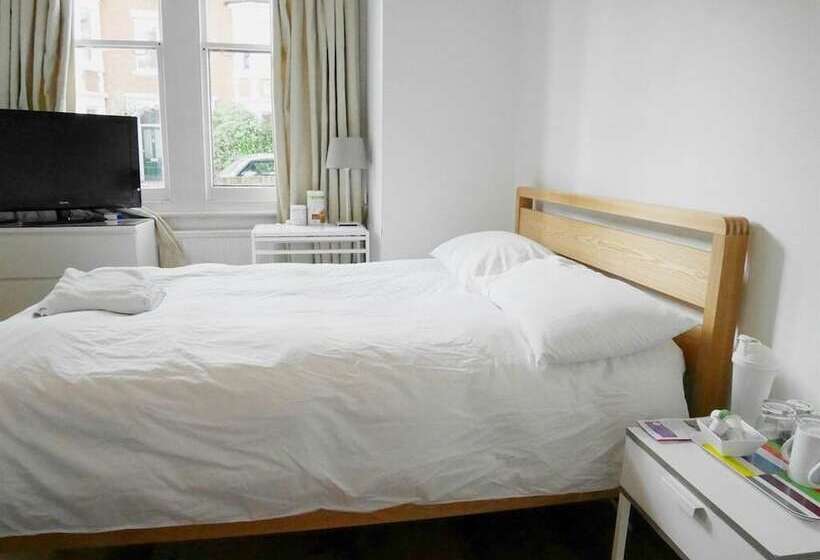 غرفة قياسية حمام مشترك, Kew Studios And Rooms