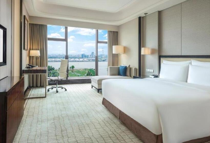 Номер Клуб, Crowne Plaza Guangzhou Zengcheng, An Ihg Hotel  Canton Fair Free Shuttle Bus