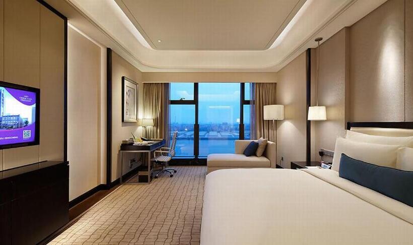 Люкс Клуб, Crowne Plaza Guangzhou Zengcheng, An Ihg Hotel  Canton Fair Free Shuttle Bus