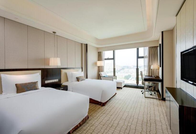Номер Superior, Crowne Plaza Guangzhou Zengcheng, An Ihg Hotel  Canton Fair Free Shuttle Bus