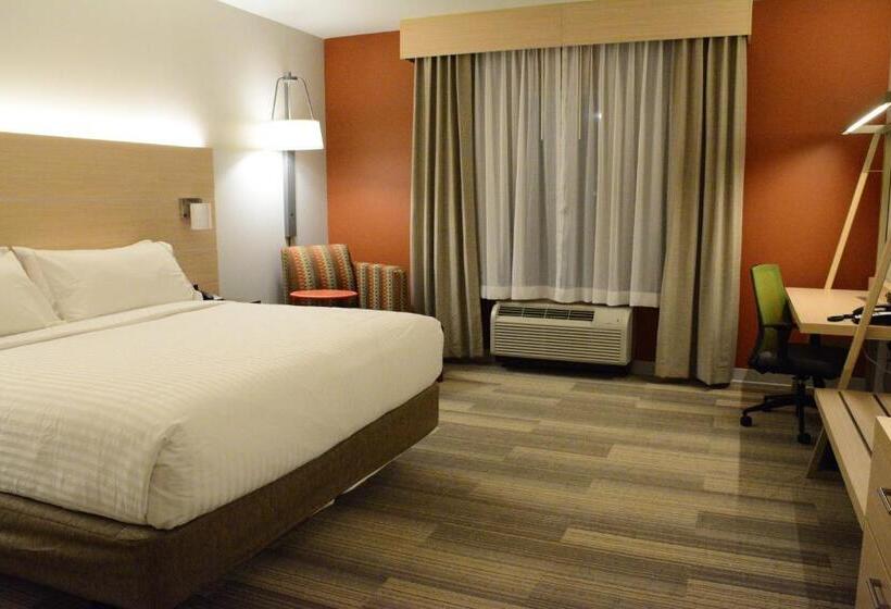 장애인을 위한 킹사이즈 침대 스탠다드 룸, Holiday Inn Express & Suites Lexington Park California, An Ihg