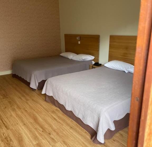 Четырехместный Номер Superior, Logis Hotel Le Lonca