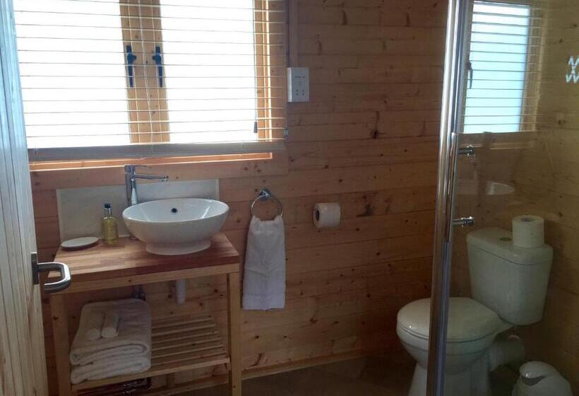 Студио Стандарт Вид на Сад, Fourwinds B&b