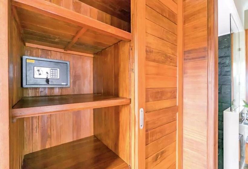 Suite cu balcon, Lebak Bali Residence
