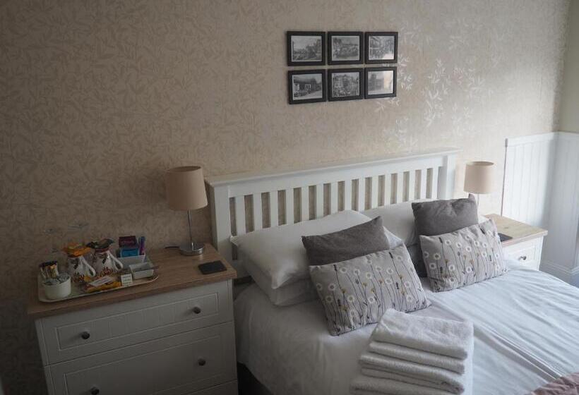 Номер Стандарт Трехместный, South View Guest House
