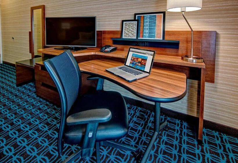 스탠다드 룸 킹사이즈 침대, Fairfield Inn & Suites By Marriott Jackson