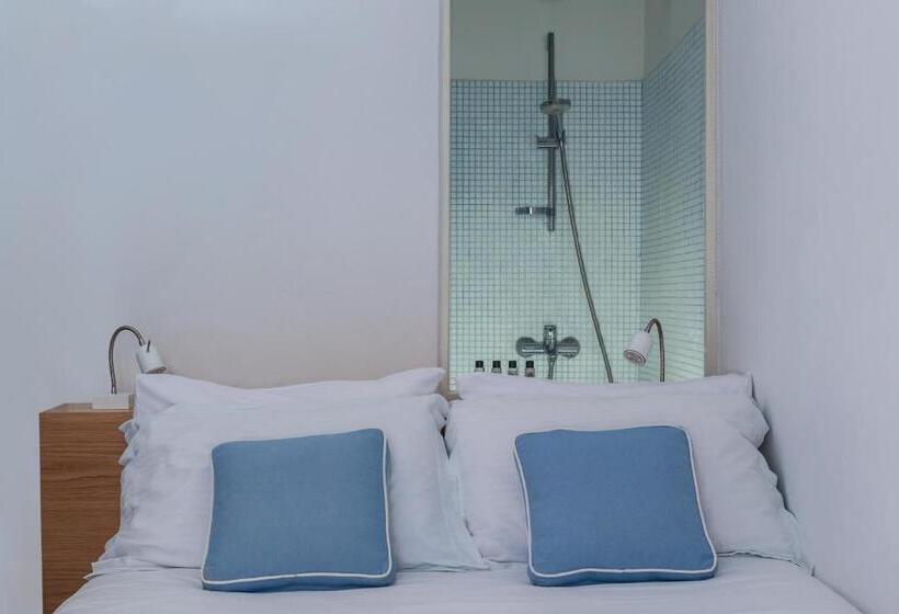 Habitación Basic, Galini