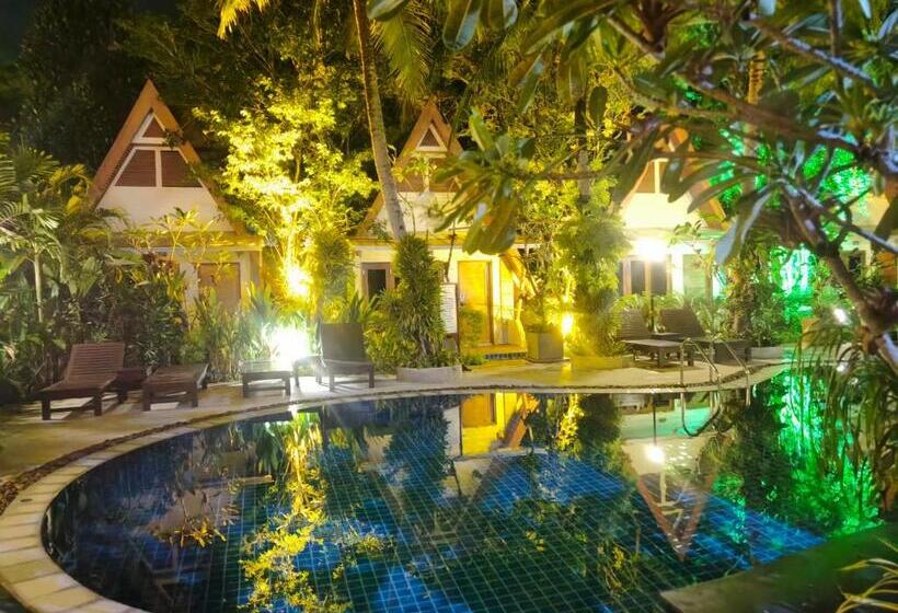 Номер Стандарт, Phuket Meet Holiday Hotel Rawai 普吉岛相遇花园度假酒店 拉威店