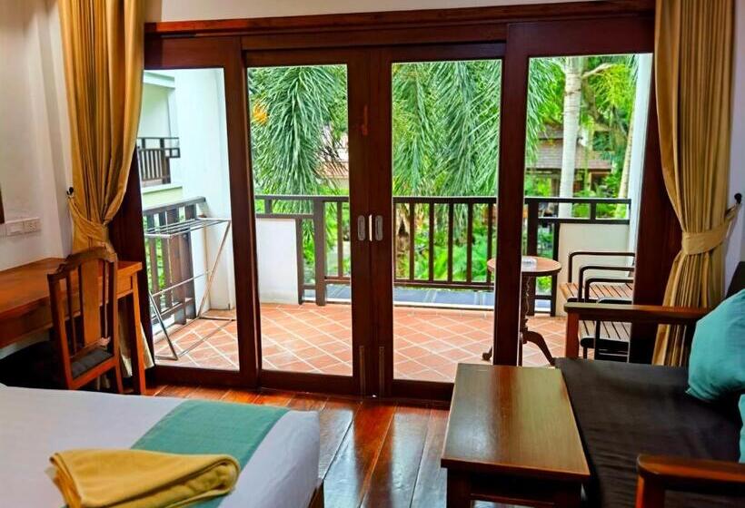 Quarto standart com varanda, Phuket Meet Holiday Hotel Rawai 普吉岛相遇花园度假酒店 拉威店