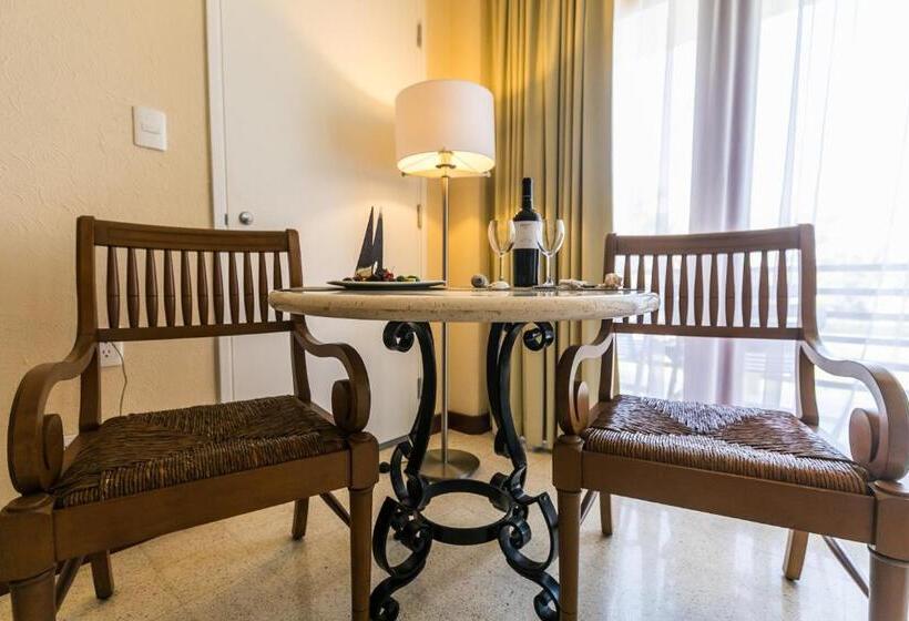 Номер Superior Кровать Кинг, Pierre Mundo Imperial Riviera Diamante Acapulco