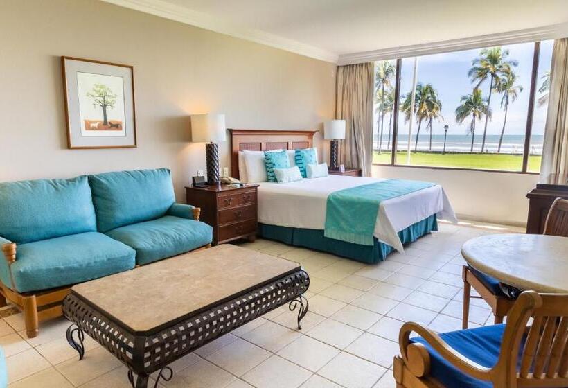 Полулюкс, Pierre Mundo Imperial Riviera Diamante Acapulco