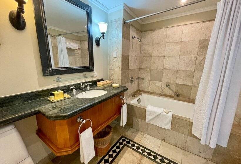 Номер Deluxe Вид на Море, Pierre Mundo Imperial Riviera Diamante Acapulco