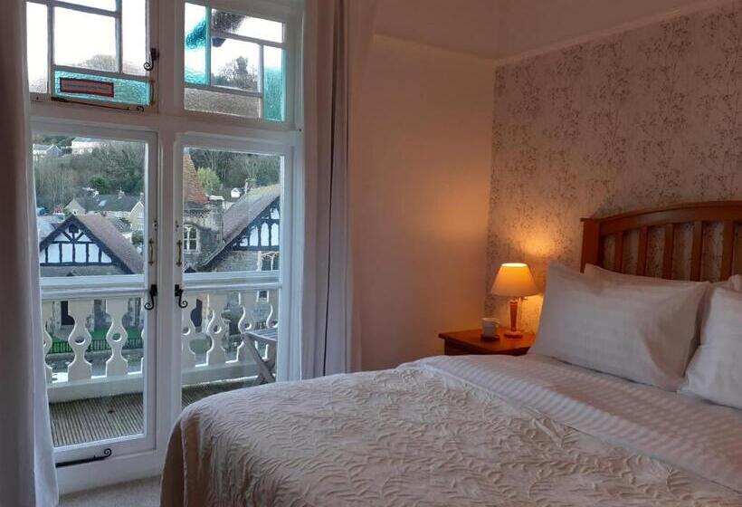 Номер Стандарт с Балконом, Gable Lodge Guest House