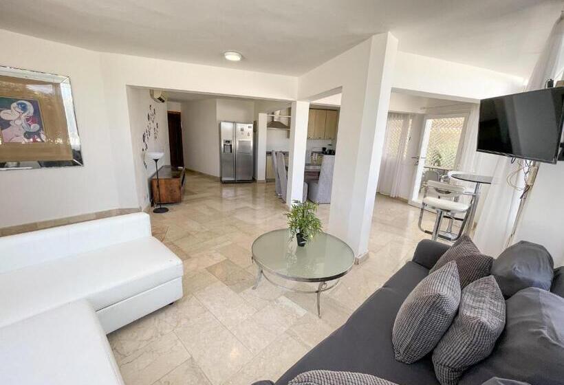 آپارتمان 1 خوابه با چشمانداز دریا, Villas Los Corales Long Term Bavaro Bbq Wifi Beach Club & Spa