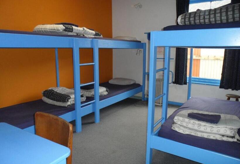 Кровать в Общей Комнате, Sequoia Lodge Backpackers