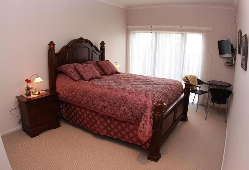 اتاق لوکس, Richmond Farm Lodge