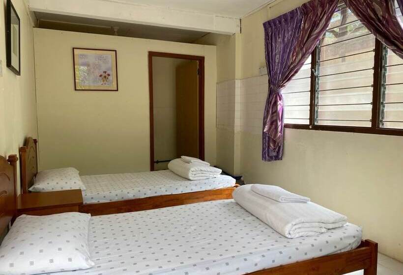 Номер Economy, Mile 36 Lodge