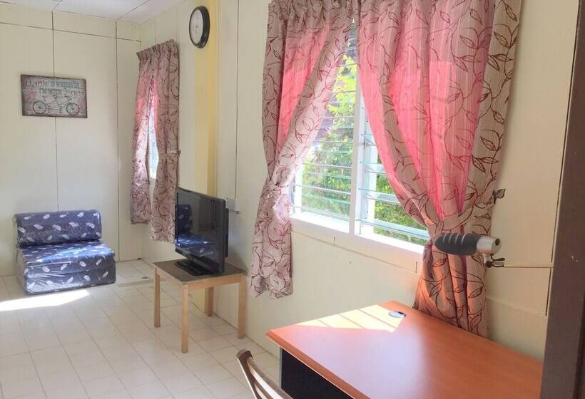 Номер Deluxe Вид на Сад, Mile 36 Lodge