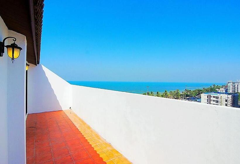 Quarto Superior, Royal Heritage Pavilion Jomtien