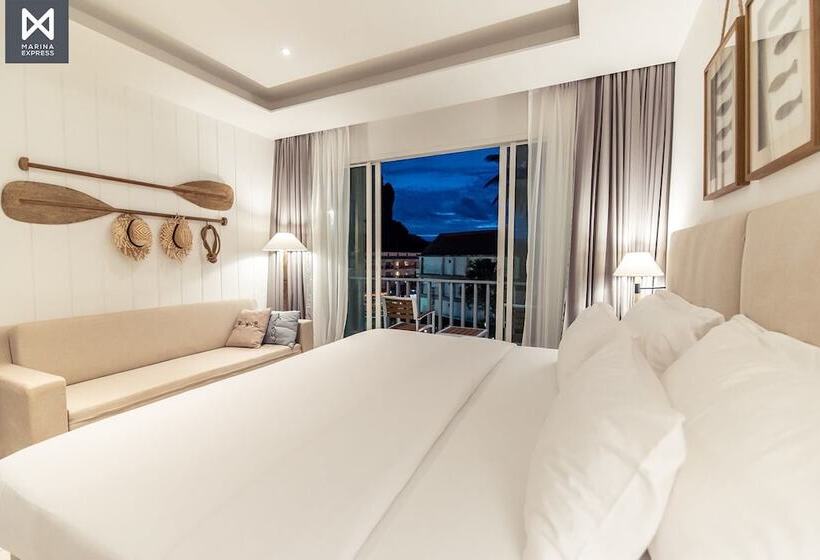 اتاق لوکس با چشم‌انداز استخر, Sugar Marina Hotel  Aviator  Phuket Airport   Sha Extra Plus