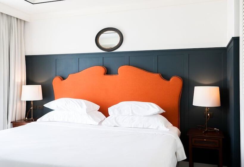 سوییت, Sugar Marina Hotel  Aviator  Phuket Airport   Sha Extra Plus