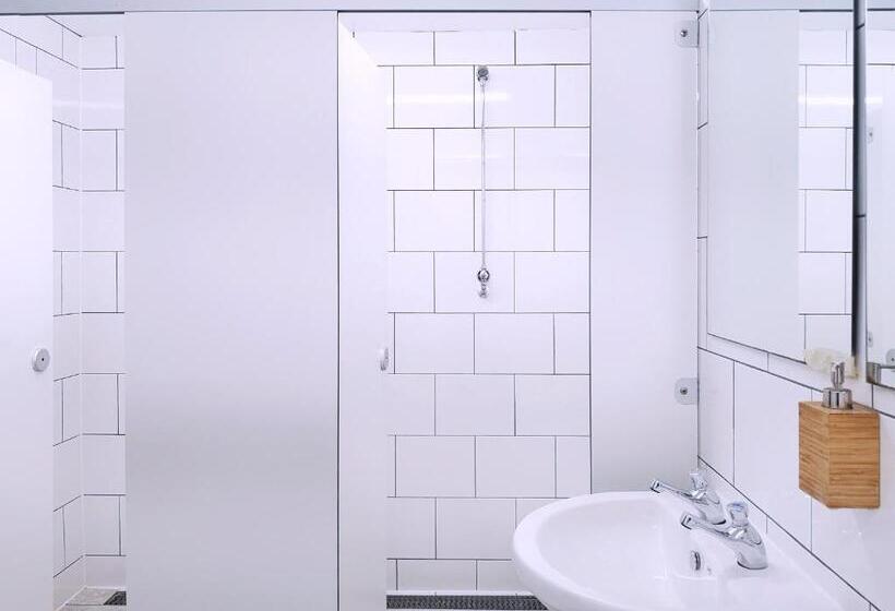 Номер Basic, Rossendale Holiday Cottages & Spa