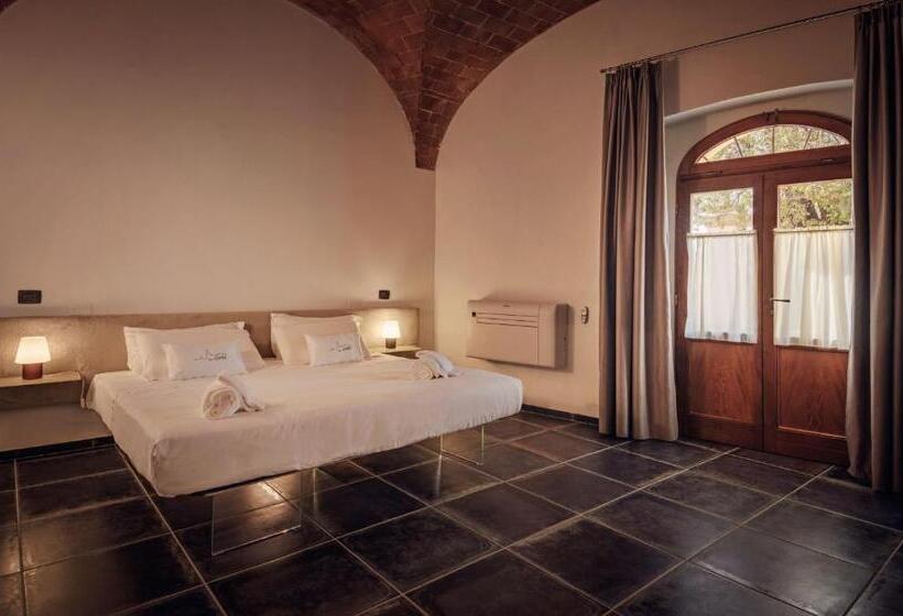 Номер Стандарт, Il Castello Di San Ruffino