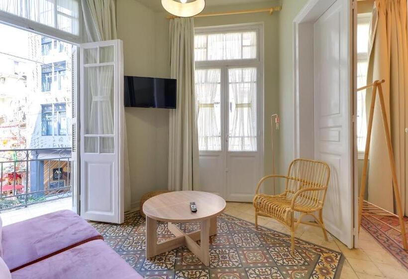 Apartamento 1 Dormitório com Sacada, Athensvintage