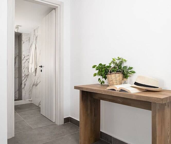 Апартаменты 1 Спальня Вид на Море, Stella Luxury Apartments
