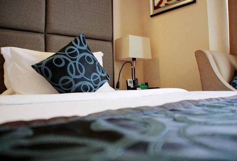 Номер Superior, Golden Phoenix Hotel   Manila