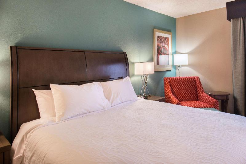Стандартный Номер Кровать Кинг, Hilton Garden Inn Bristol
