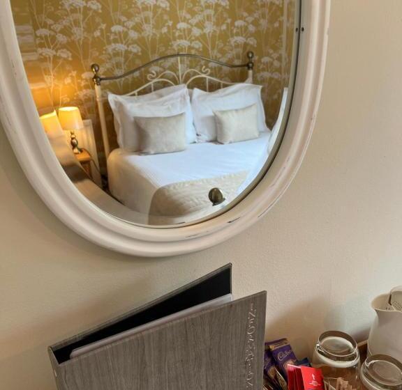 Номер Комфорт, Devonshire Arms Inn
