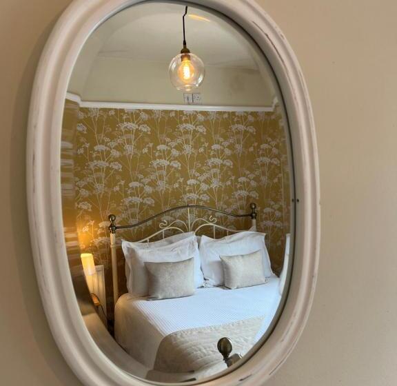 Номер Комфорт, Devonshire Arms Inn