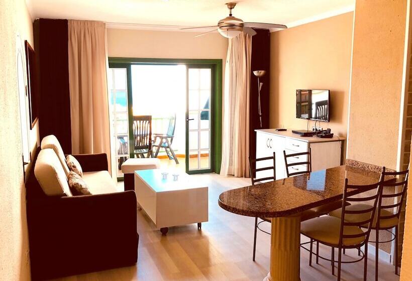 Апартаменты 2 Спальни, Regency Torviscas Apartments And Suites