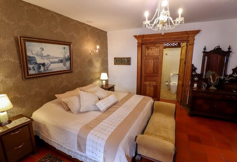 سوئیت پرزیدنت, Casa Lola Hotel Boutique