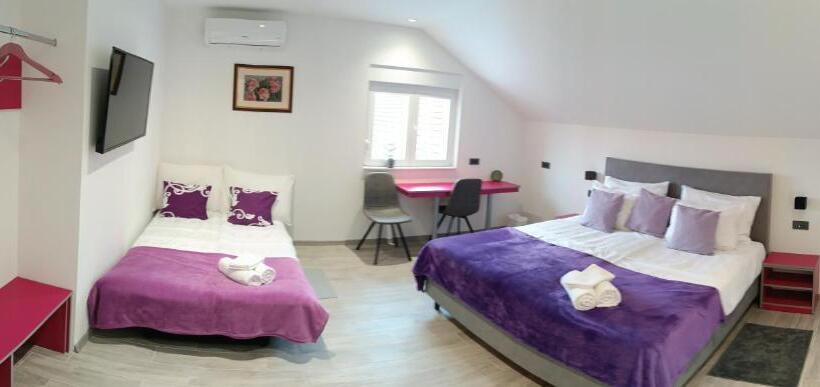 اتاق استاندارد, Rooms Jelak