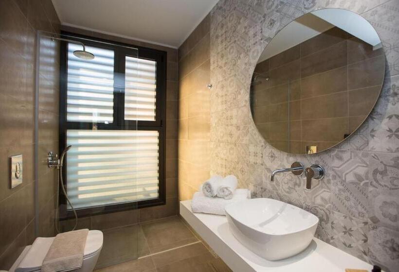 Люкс с Бассейном, Delight Luxury Rooms