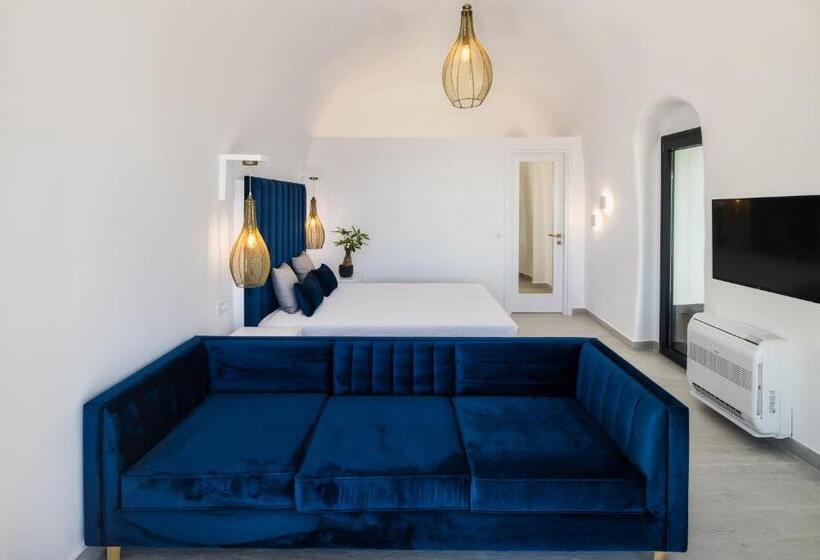 Полулюкс с Бассейном, Palm Island Suites