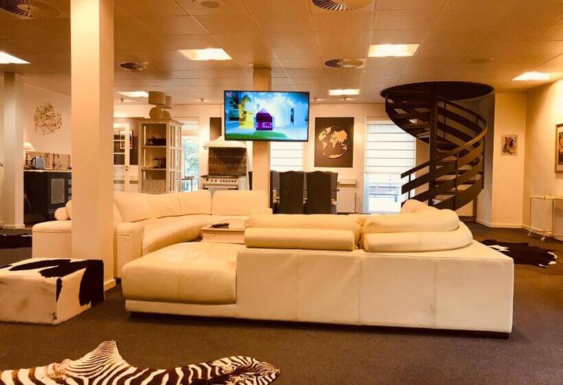 Люкс Вид на Реку, Boutique Hotel Postgården
