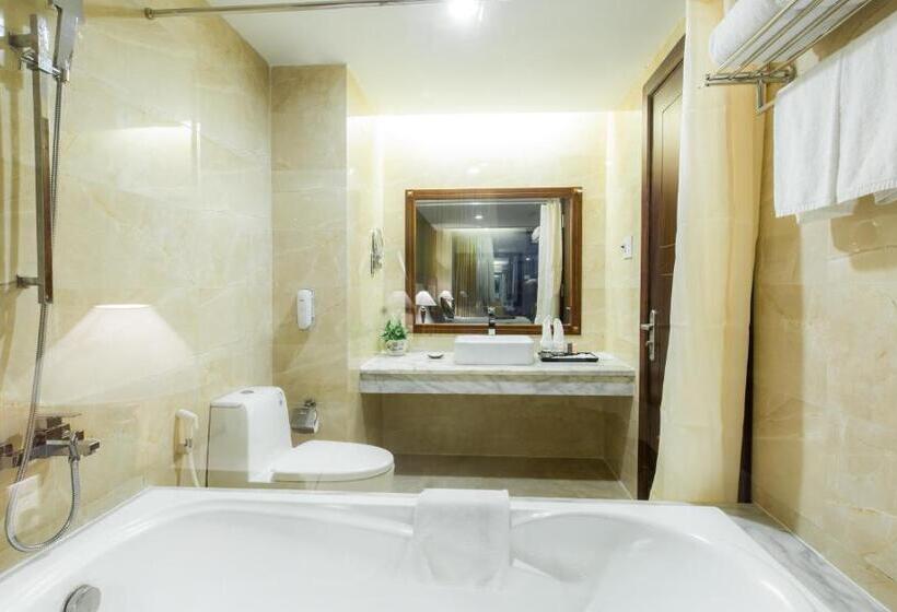 اتاق لوکس با چشم‌انداز دریا, Muong Thanh Grand Nha Trang