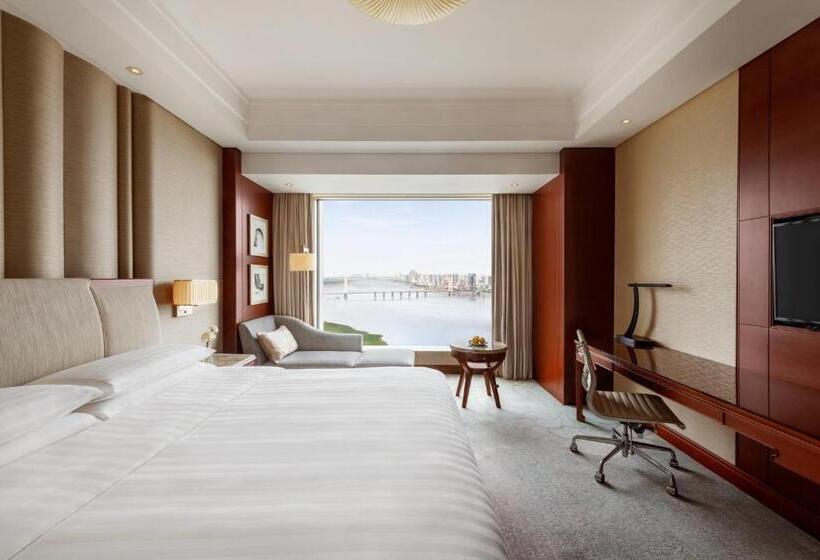 Номер Deluxe Кровать Кинг, Shangrila Nanchang